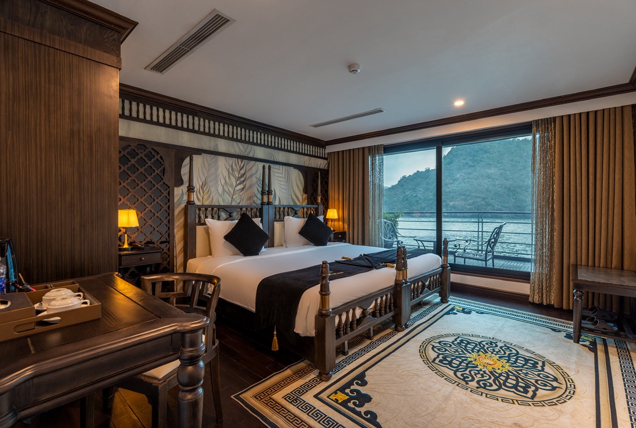 VENUS CRUISE 2 DAYS 1 NIGHT - 5 STAR CRUISE IN HA LONG BAY LAN HA BAY