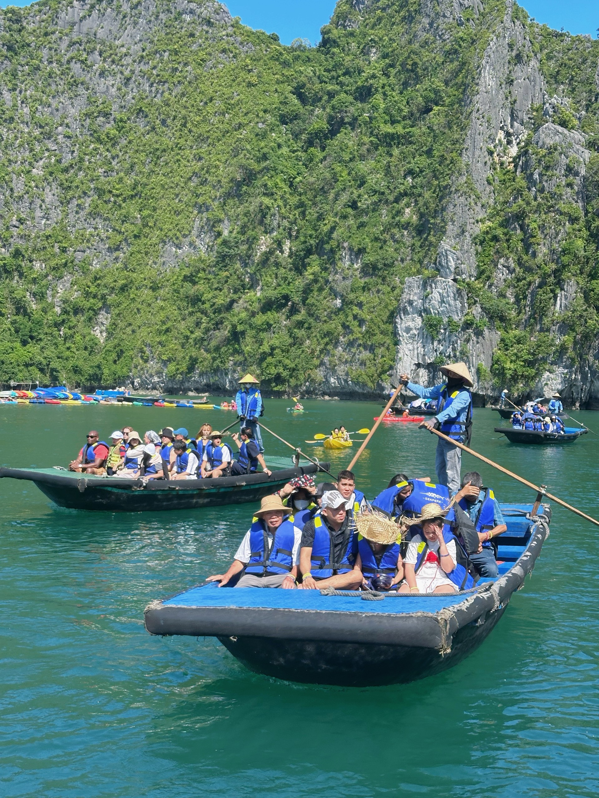 Hanoi – Ninh Binh – Halong Bay – Hanoi| Package 2 Days 1 Night